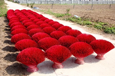 Khám phá làng hương trầm “sạch” lớn nhất miền Bắc